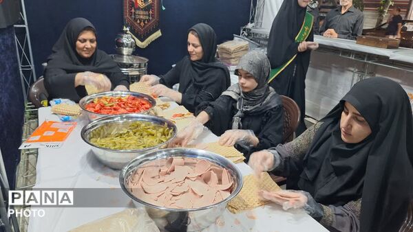 شیرخوارگان حسینی؛ جلوه ای دیگر از مقاومت در شب‌ های حسینیِ ایران