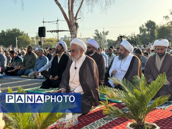 نماز عید سعید فطر در بندرعباس 