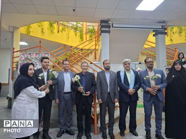 تقدیر از سفیران برتر سلامت ناحیه ۶ 