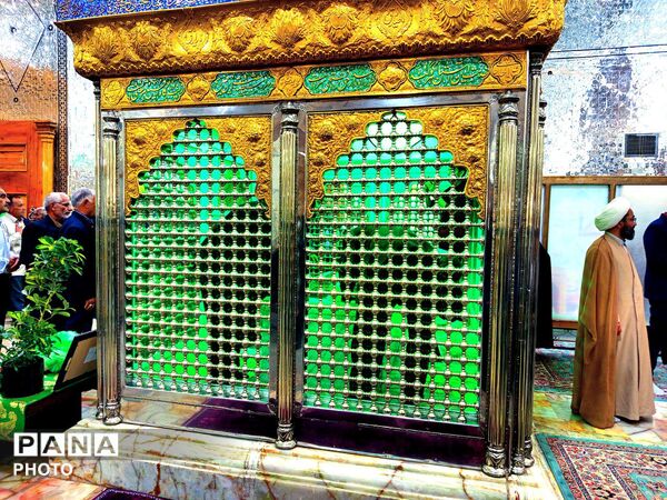 غبارروبی مزار مطهر امامزاده سید مرتضی