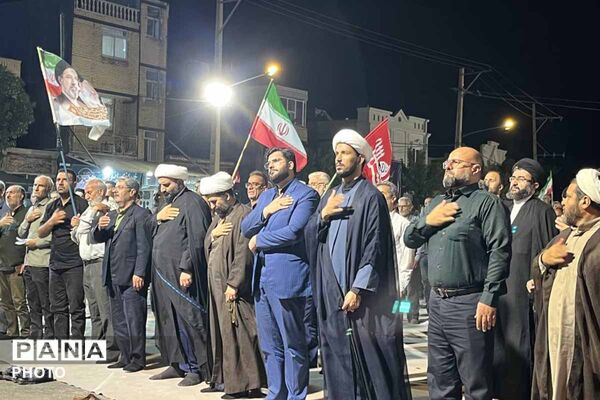 همزمان با شهادت امام حسن عسکری(ع)؛ مردم در چهلم رهبر شهید انقلاب به میدان آمدند
/2