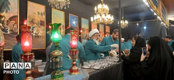 مراسم عزاداری دهه اول محرم در میدان صنعت ساوجبلاغ 
