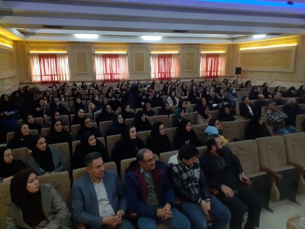 برگزاری جلسه رؤسای انجمن اولیا و مربیان مدارس شهرستان اسلامشهر