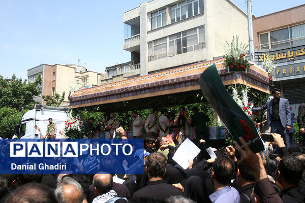مراسم تشییع پیکر شهدای خدمت در تهران