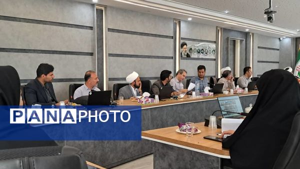 برگزاری وبینار استانی برنامه نماد 