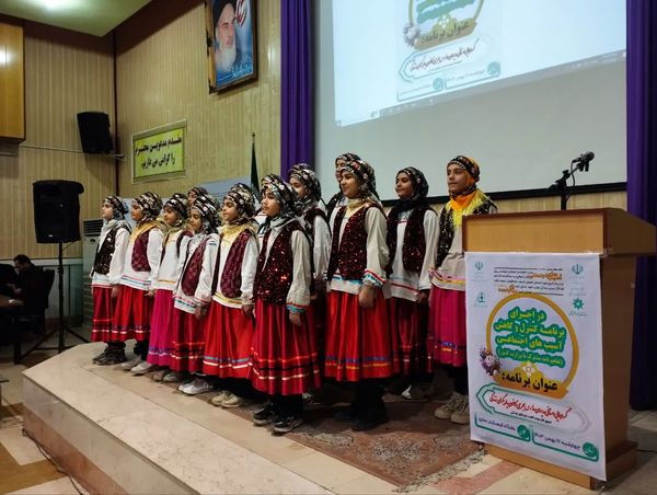  گردهمایی مدیران مدارس مجری یاریگران زندگی در مازندران