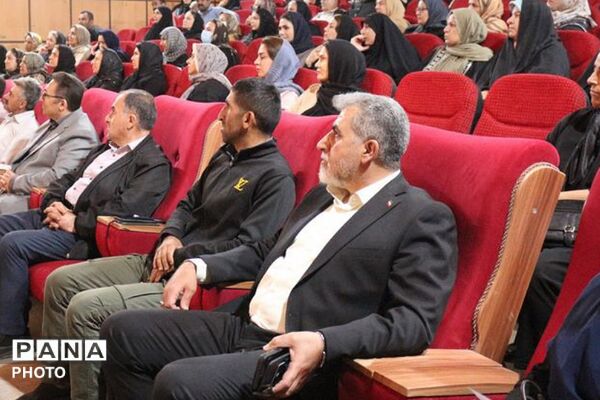 تأکید مدیر آموزش‌وپرورش فیروزکوه بر تعامل مستمر خانه و مدرسه در هنرستان امام علی (ع)