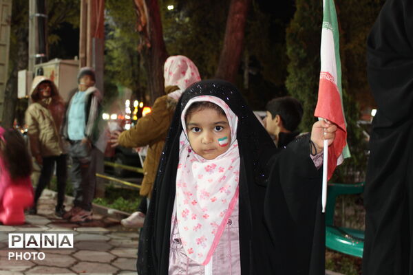 میراث‌داران کوچکِ خورشید