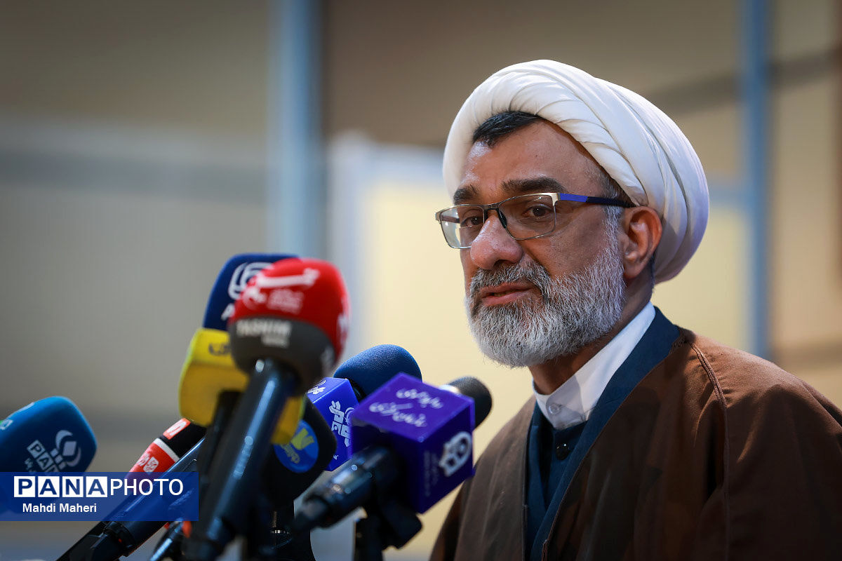 وحدت ملی؛ زیرساخت پدافندی برای تحقق عدالت اقتصادی و امنیت پایدار