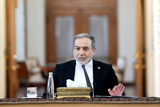 مقاومت قهرمانانه و سربلندی ملت بزرگ ایران در جنگ نابرابر