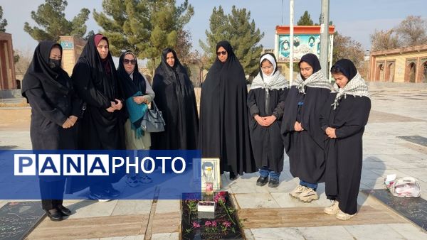 دیدار با خانواده شهدا به رسم عاشقی