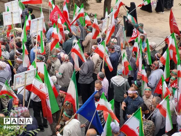 اصفهان در مسیر «جان‌فدا»؛ از میدان آزادی تا گلستان شهدا