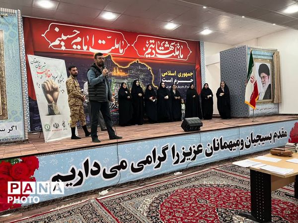  رقابت گروه‌های مدرسه‌ای برای صعود به مرحله استانی