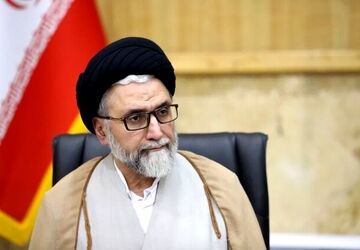 با معدود عوامل نفوذی رژیم صهیونیستی برخورد قاطعانه می‌کنیم
