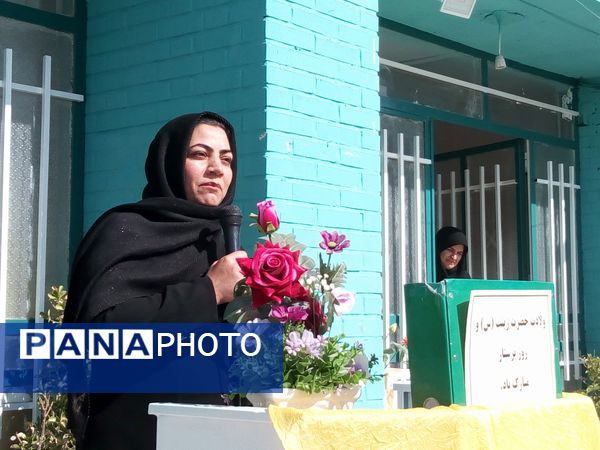 مراسم ولادت حضرت زینب و روز پرستار در دبیرستان فاطمیه