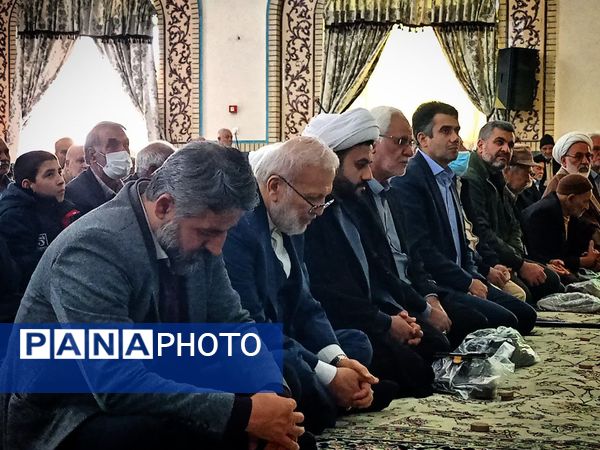 نماز عبادی سیاسی جمعه در زیارتگاه مدرس(ره)