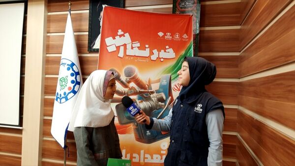دوره اول استعدادیابی خبر دختران در سازمان دانش‌آموزی استان خراسان رضوی