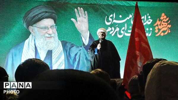 فریاد مقاومت و انتقام با حماسه حضور اهالی رزن