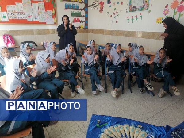 جشن آب کلاس اولی ها در آموزشگاه زهرا عبداللهیان ارغا 