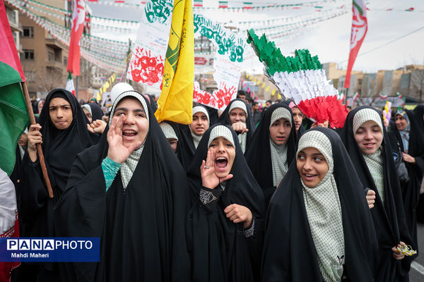 راهپیمایی ۲۲ بهمن در تهران