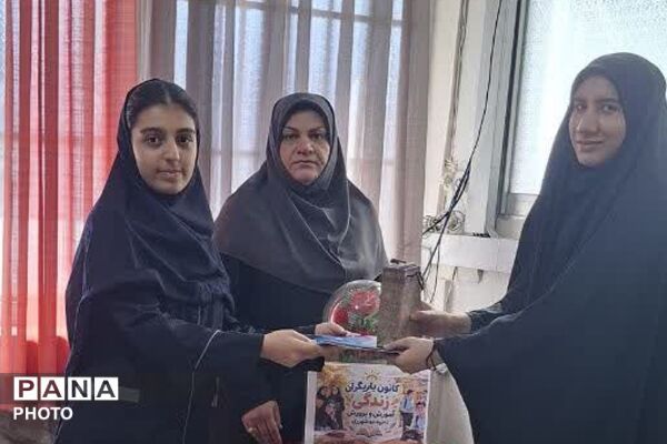 کارگاه بررسی نقش زیست بوم مدرسه در پیشگیری از آسیب‌‌های اجتماعی 