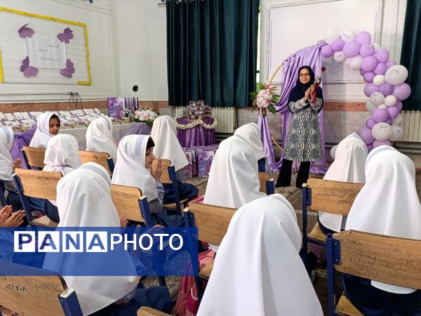 رنگین‌کمان شادی و علم در جشن شکوفه‌های کلاس اولی یزدانی