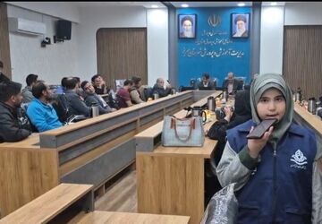 نشست هم‌اندیشی و تجلیل از فعالان تربیت‌بدنی مهریز 