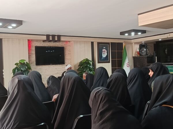 جلسه بصیرتی و سیاسی در راستای جهاد تبیین