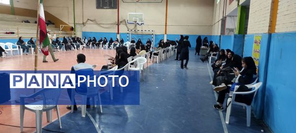 برگزاری مسابقه استعدادیابی دارت در اردوی تمشک دختران شهرستان شیروان