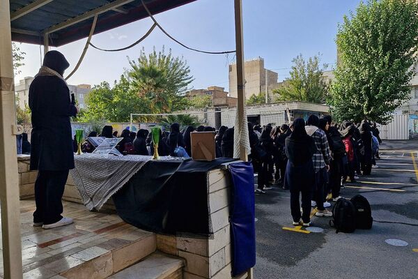 مراسم سوگواری و گرامیداشت رهبر حزب الله لبنان در مدارس ناحیه یک شهرری
