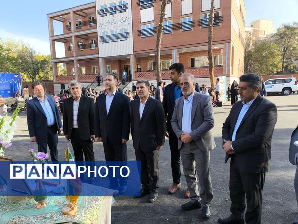 افتتاح هنرستان شهید یاریجانی با حضور یومیکو ایشیکاوا، نماینده سازمان ملل متحد