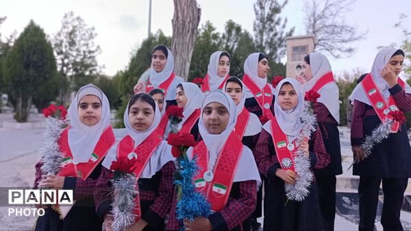 تجلیِ برنامه‌های پرورشی در میانهٔ شورِ پیشتازان