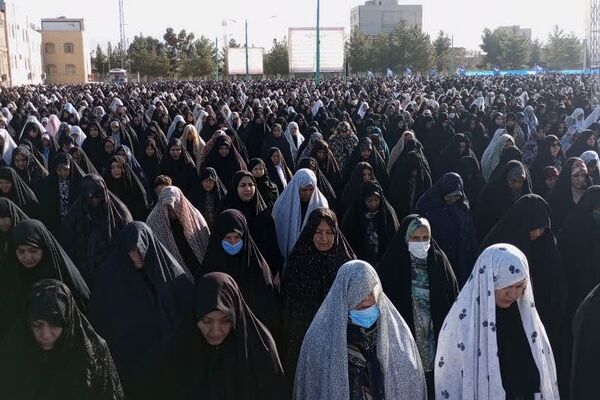 نماز عید سعید فطر در کرمان