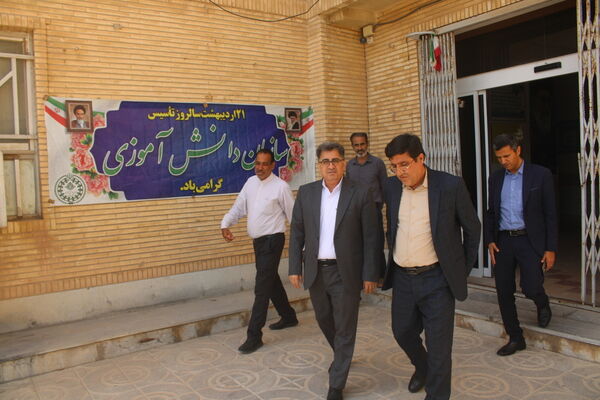 تقدیر از مدیر و کارکنان سازمان دانش‌آموزی استان بوشهر