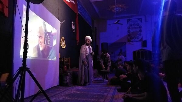 شبی معنوی برای دانش آموزان معتکف 