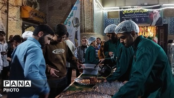 چایخانه فاطمه الزهرا در هشتاد و دومین شب از اجتماعات مردمی نیشابور 