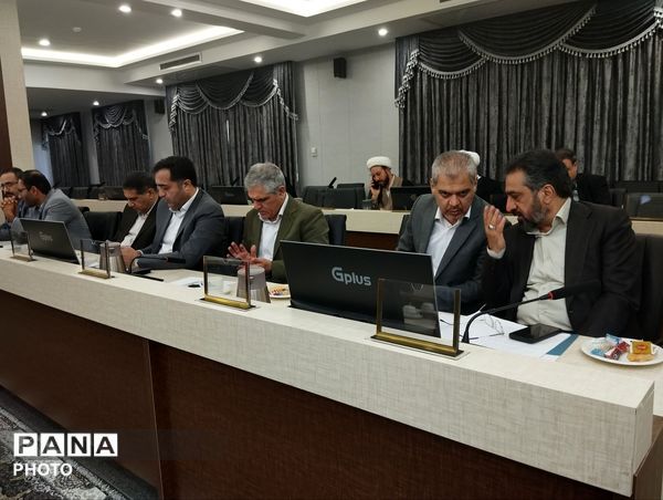 رونمایی از سامانه ساماندهی ثبت اسناد غیر رسمی کشور در مشهد