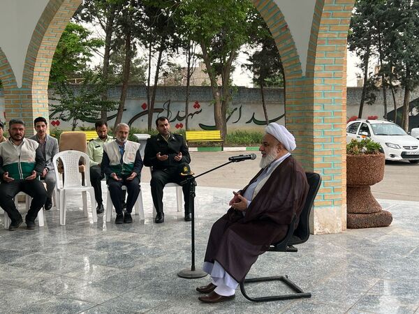 خادمین امام رضا(ع) با شهدا بیعت کردند 