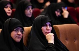 زنان تربیت یافته انقلاب؛ پیشگامان میدان های خدمت