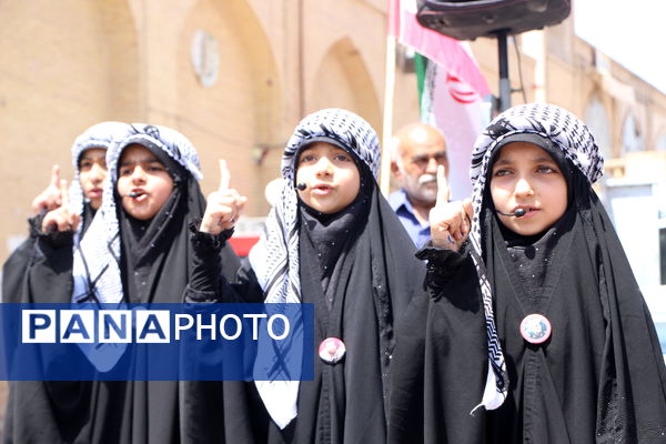 فریاد خشم مردم دارالعباده یزد 