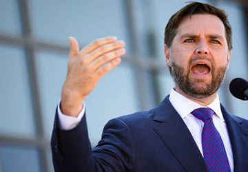 معاون ترامپ خواستار اخراج یک میلیون مهاجر شد