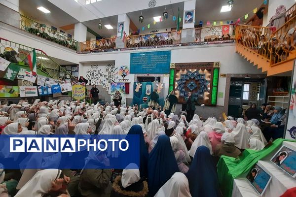 حضور پر شور دانش آموزان ناحیه دو شهرری در جشن نیمه شعبان و ایرانمون