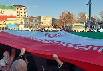 راهپیمایی مردم غیور ولایت مدار مشهد 