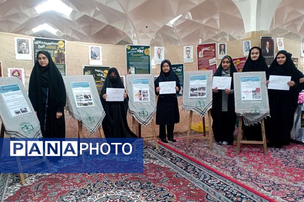 حضور پرشور دانش‌آموزان شهرستان قوچان در برگزاری نماز جمعه 