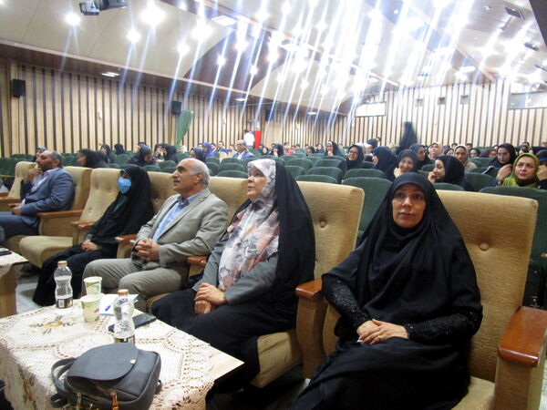 آیین تجلیل از روانشناسان البرزی در کانون امام علی(ع) کرج