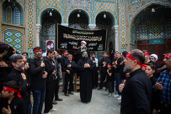حضور دسته‌عزاداری سالروز شهادت امام جعفر صادق(ع) در حرم حضرت معصومه(س)