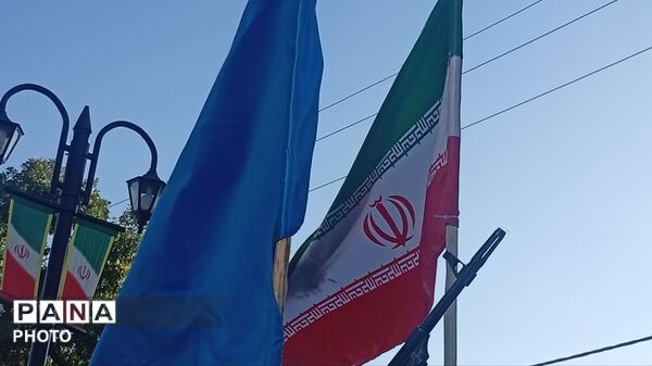 ملایر در قاب رژه جانفداها؛ شکوه ایستادگی در دفاع مقدس