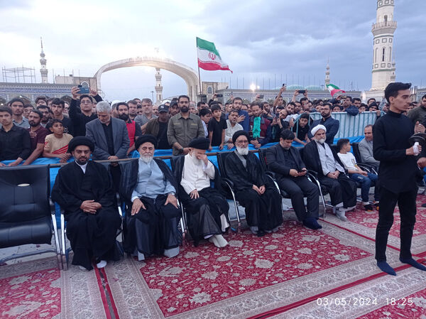 مراسم تشییع و خاکسپاری دو شهید گمنام دوران دفاع مقدس در قم