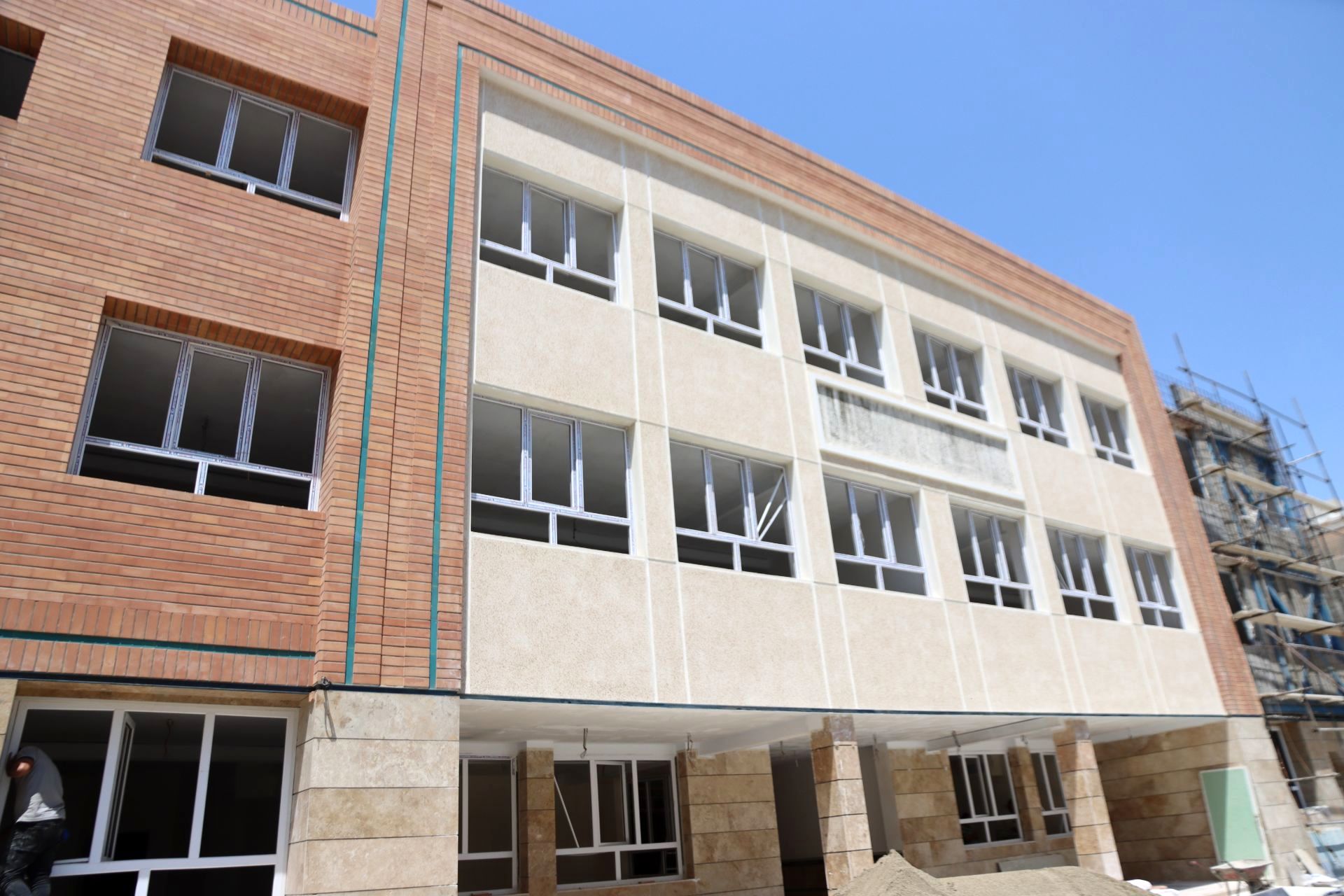 بازدید میدانی اصحاب رسانه از پروژه‌های عمرانی آموزش و پرورش اسلامشهر