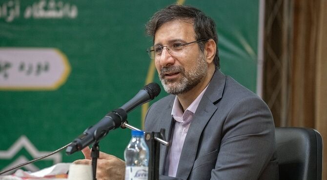 آمریکا در برابر ایران درمانده است/ قانون اساسی از مبارزه در برابر مستکبران حمایت می‌کند